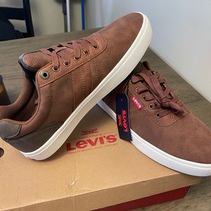 Brand new / never worn pair of Levi miles WX performance X (tan/brown) shoes.